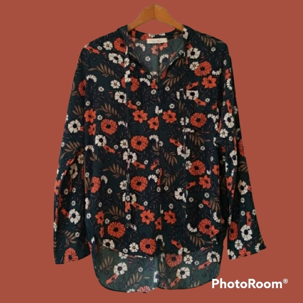 NWOT*Les Amis Floral longsleeve blouse top